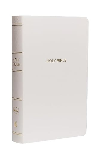NKJV, Gift and Award Bible, Leather-Look, White, Red Letter, Comfort Print: Holy Bible, New King ... | Amazon (US)