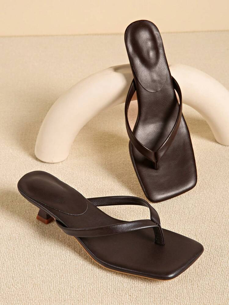 Plus Size Summer New Soft Leather Square Toe Sandals, Thong Kitten Heel Sandals, Versatile Stilettos Flip Flops For Women | SHEIN