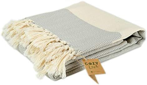 Cozy Herringbone | Toalla de playa turca 100% algodón original (39.5" x 70") - Pesa prelavada, p... | Amazon (US)