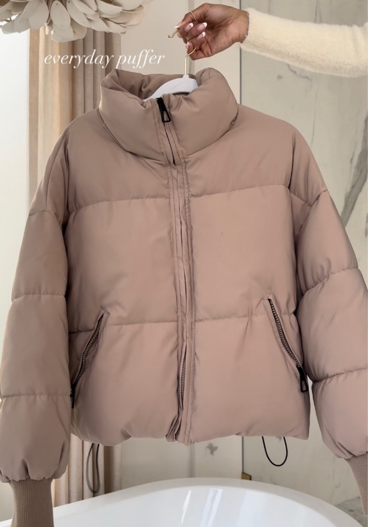 Scroll to shop! Follow for more finds! Xo! 🥰 

#LTKFindsUnder50 #LTKootd #LTKFindsUnder100