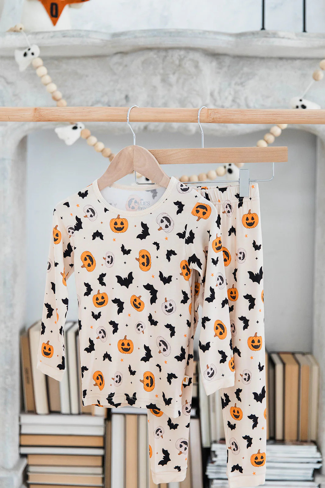 Bats & Pumpkins Two-Piece Set | Halloween Loungewear for Toddler & Kids | Ollie's Day