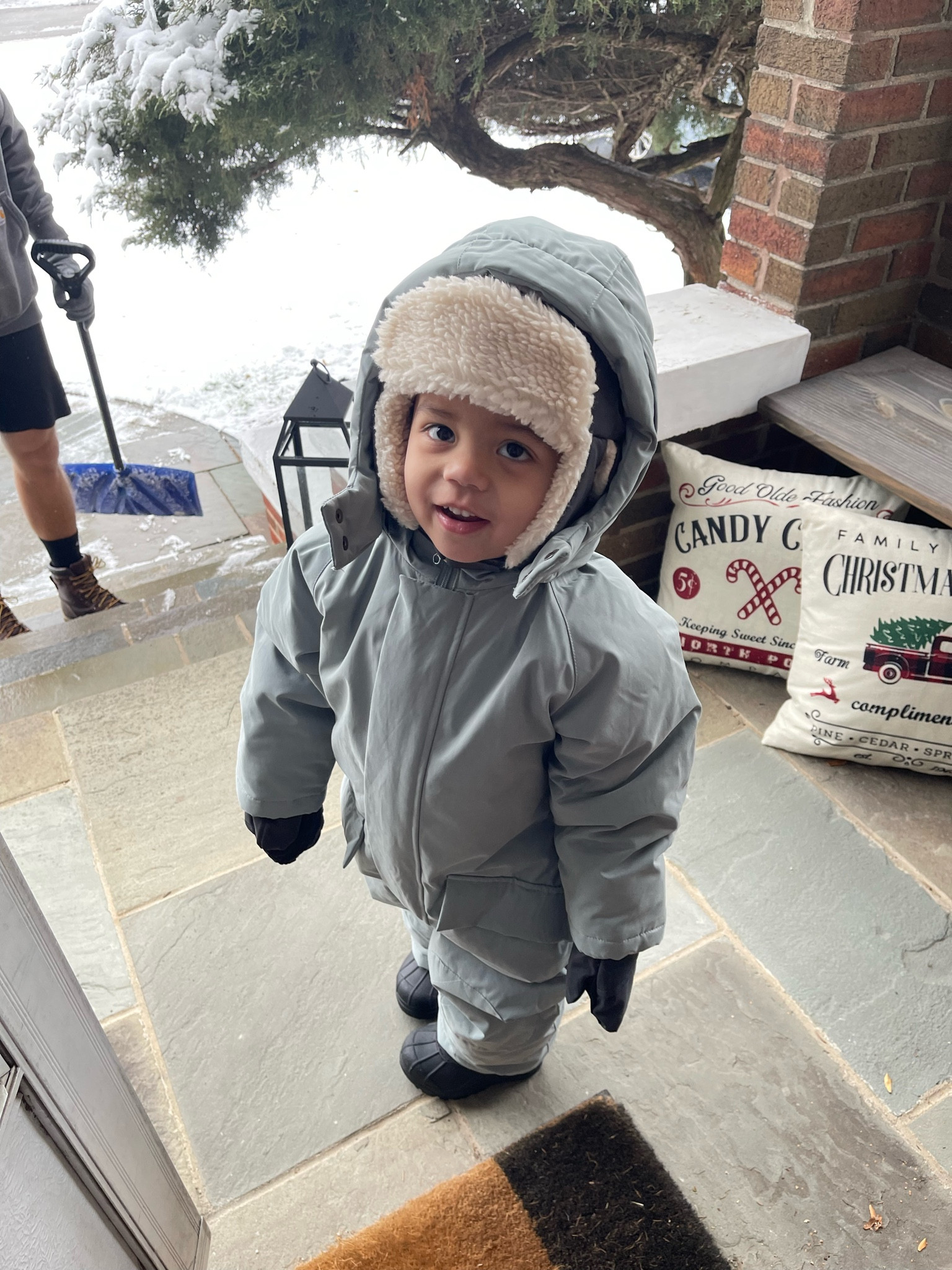 This cutie is ready for the snow! 

Kids snowsuit, am enfant, toddler snowsuit, snow outfit, warm outfit

#LTKkids #LTKfamily #LTKbaby