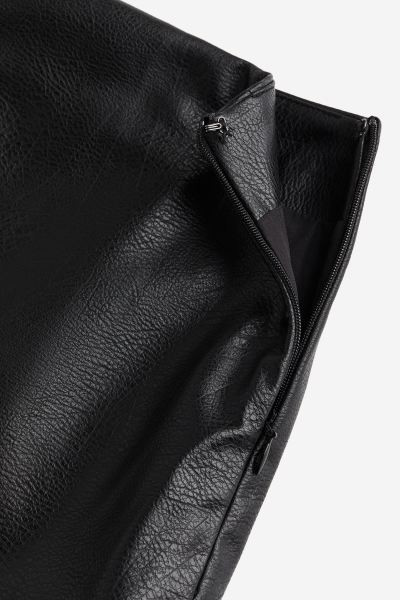 Coated Skirt | H&M (US + CA)