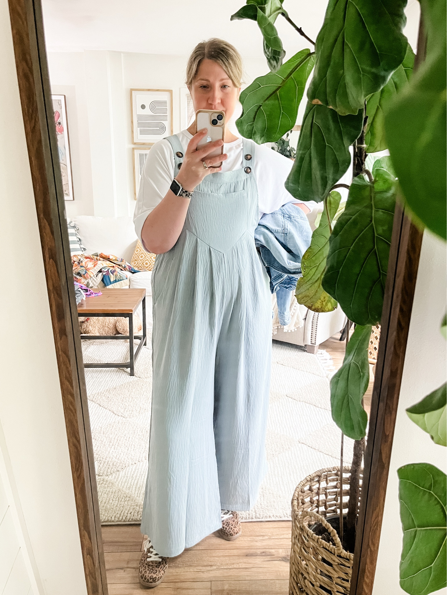 I need this jumpsuit in more colors! So comfortable!

#LTKMidsize #LTKSummerEdit #LTKStyleTip