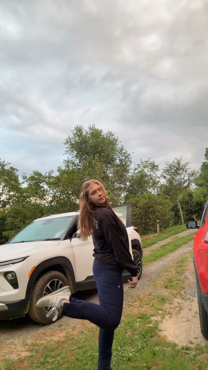 Cute scrub outfit for work! 

#LTKWorkwear #LTKFindsUnder100 #LTKStyleTip