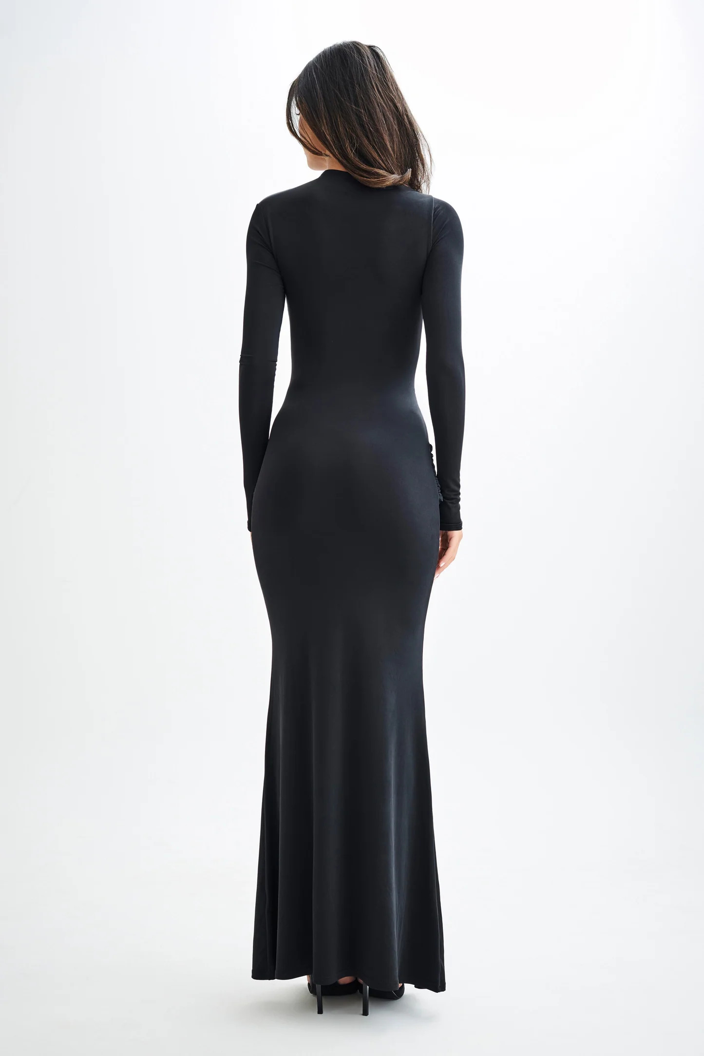 Halcyon Long Sleeve Slinky Maxi Dress - Black | MESHKI US
