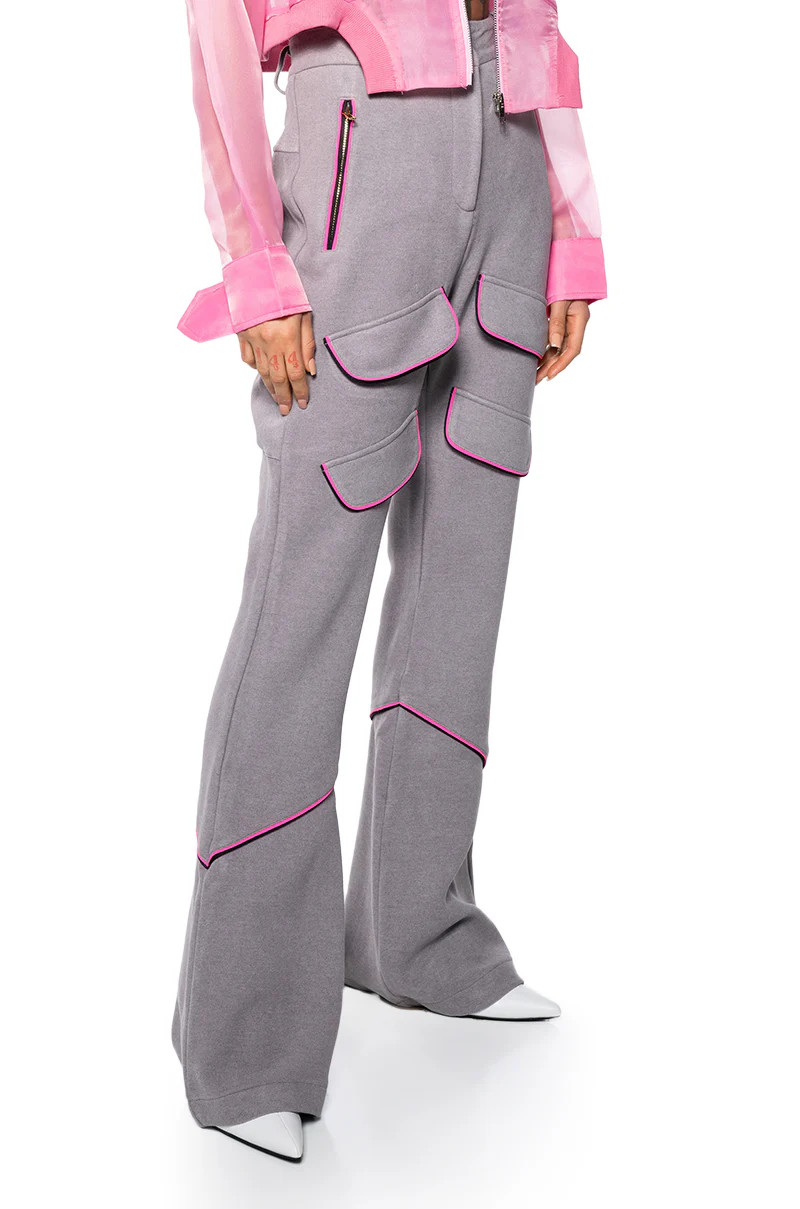 PINK FRIDAY KNIT FLARE TROUSER | AKIRA