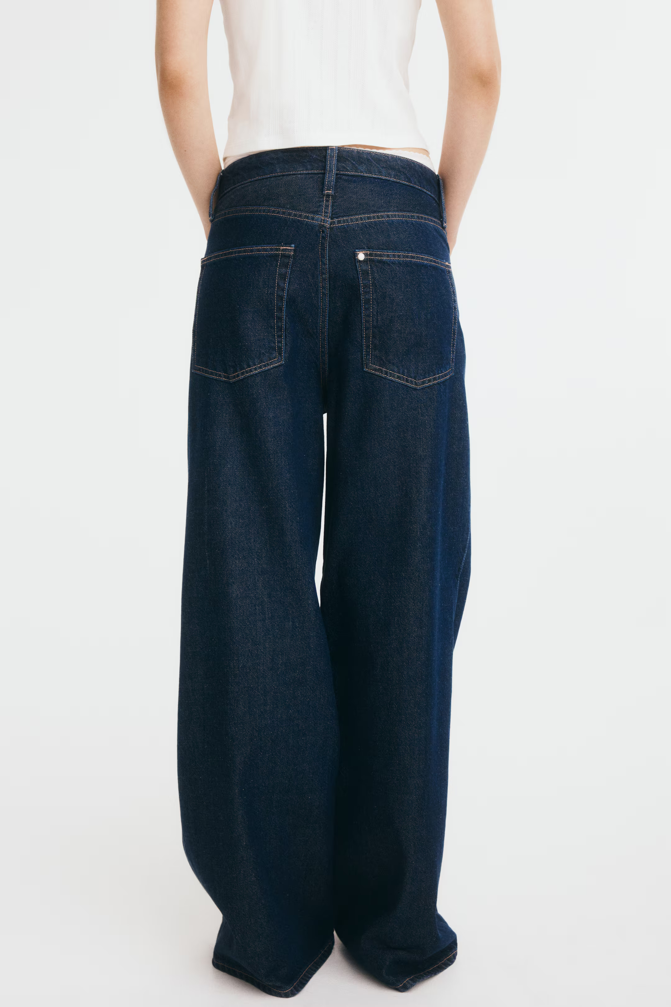 Feather Soft Super Wide Ultra High Jeans | H&M (US + CA)