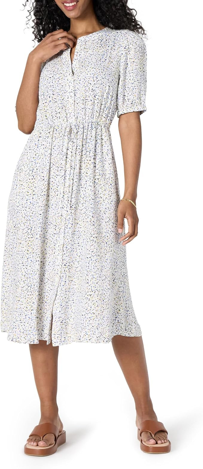 Amazon Essentials Women's Fit and Flare Half-Sleeve Waisted Midi A-Line Dress with Pockets | Amazon (US)