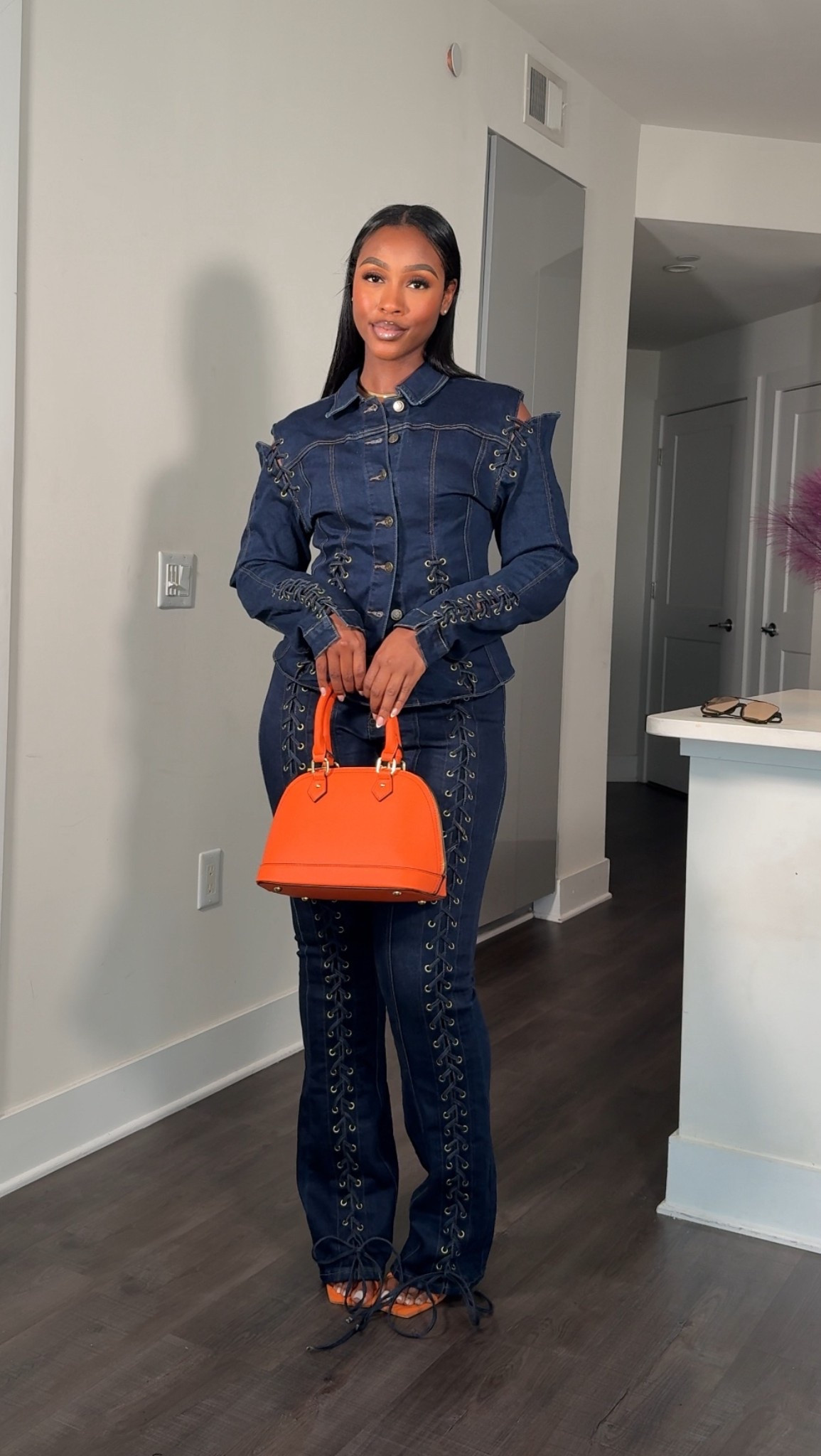 Love a good denim set 😍😍 
Top✨ Medium
Bottom✨ Medium 