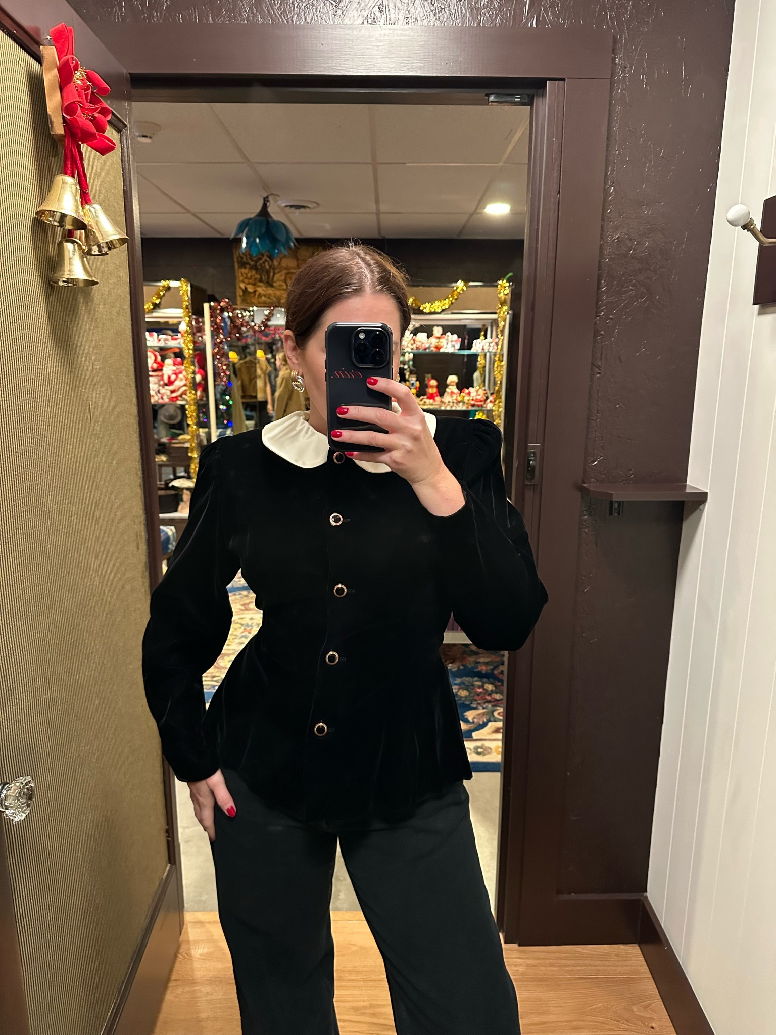 Loved this vintage top and found a few similar pieces 

#LTKHoliday