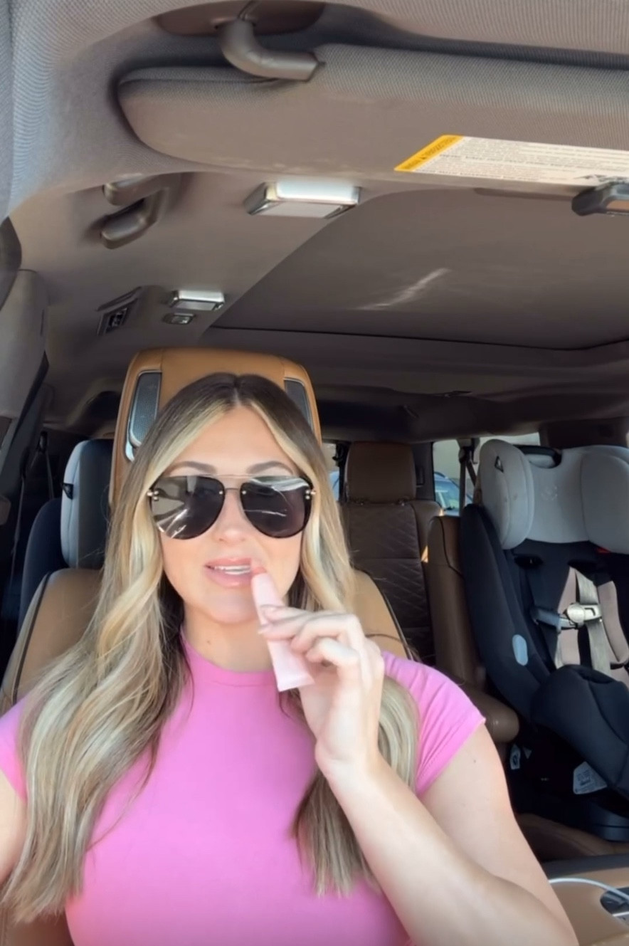 This lip balm is so addicting! I’m obsessed! 

#lips #makeup #lipgloss #lipbalm #sunglasses #tshirt #tee #skims #lookalike #lookforless

#LTKStyleTip #LTKVideo #LTKBeauty