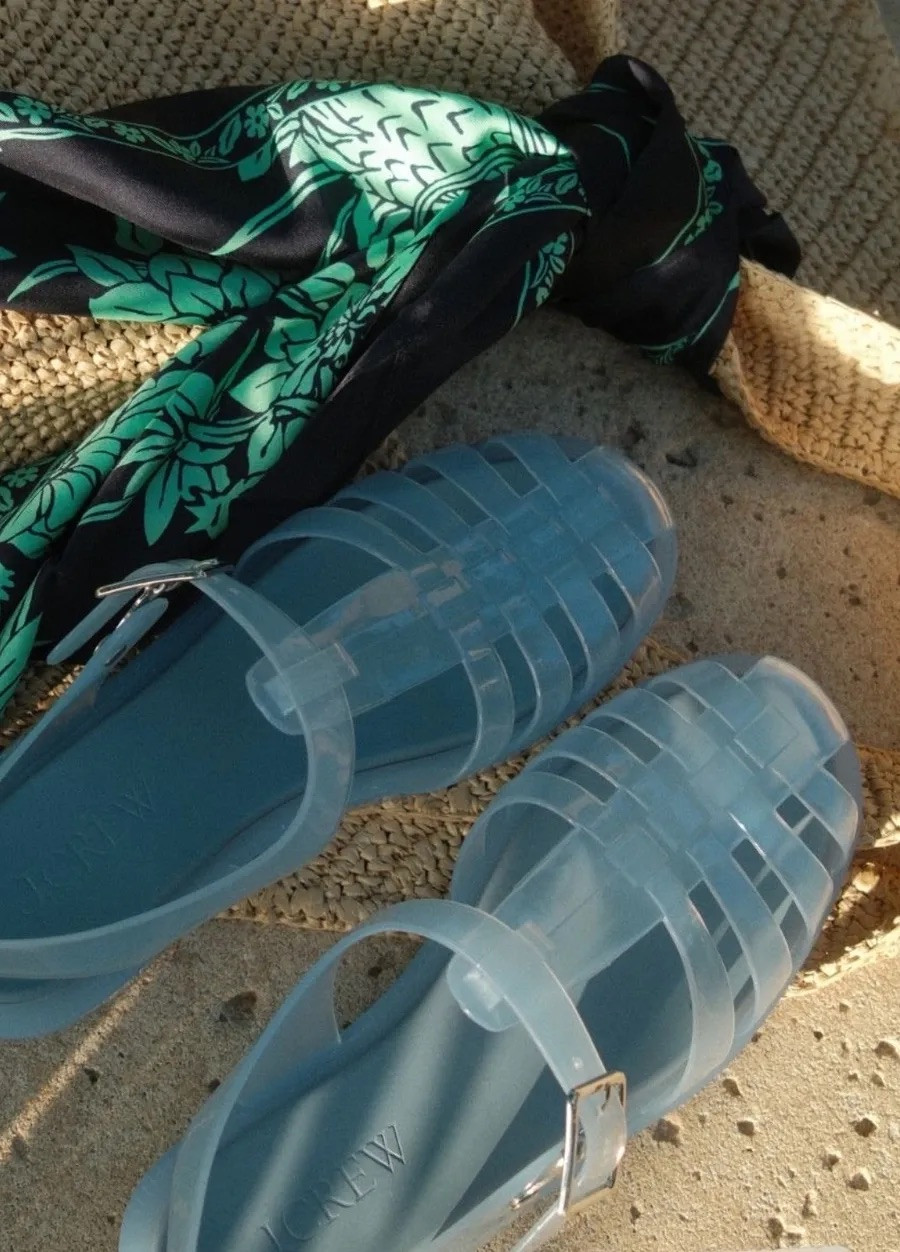 My favorite jelly sandals are on sale! Under $50 right now!

#LTKSaleAlert