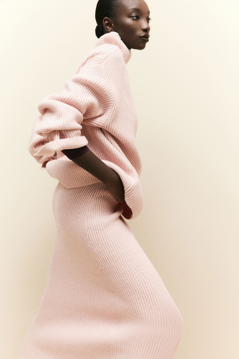 Rib-knit Mock Turtleneck Sweater - Light pink - Ladies | H&M US | H&M (US + CA)
