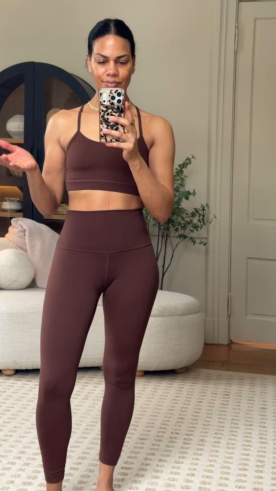 I’ve been wearing this affordable leggings for years! Super comfy, stretchy, not see through at all and they stay up! 




#LTKstorytime #LTKActive #LTKmorningroutine