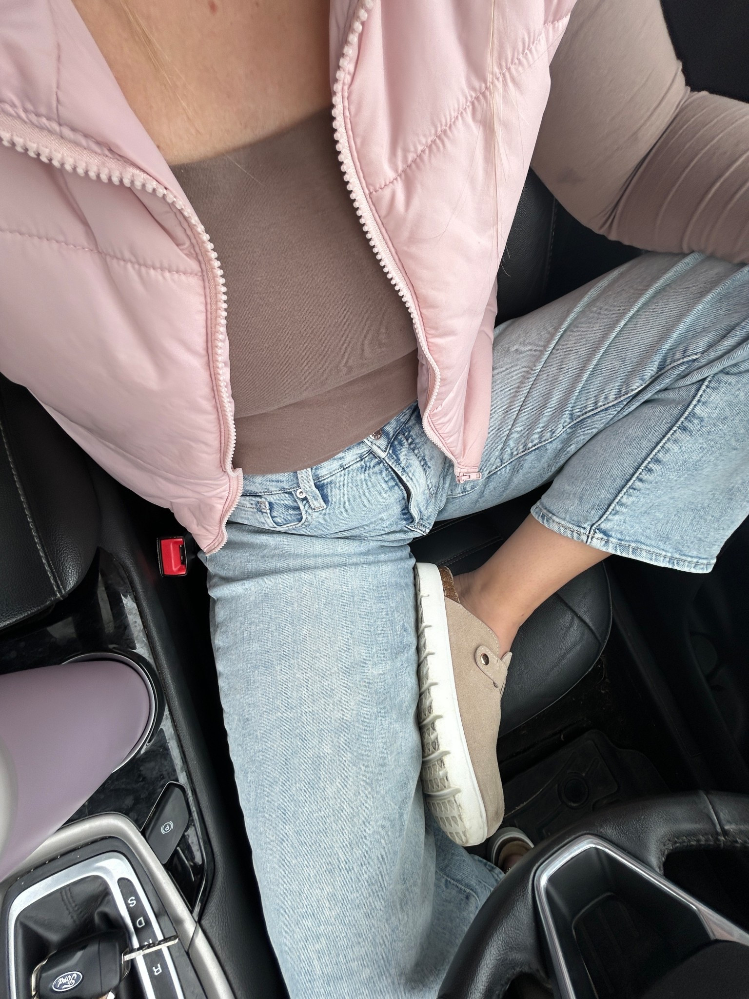 church ootd — I’ve been loving my fall fits lately! 🤎

puffer + bodysuit are sold so linked the most similar options! 

HOC / summer / Beasummer / fall / ootd / church fit / vest 