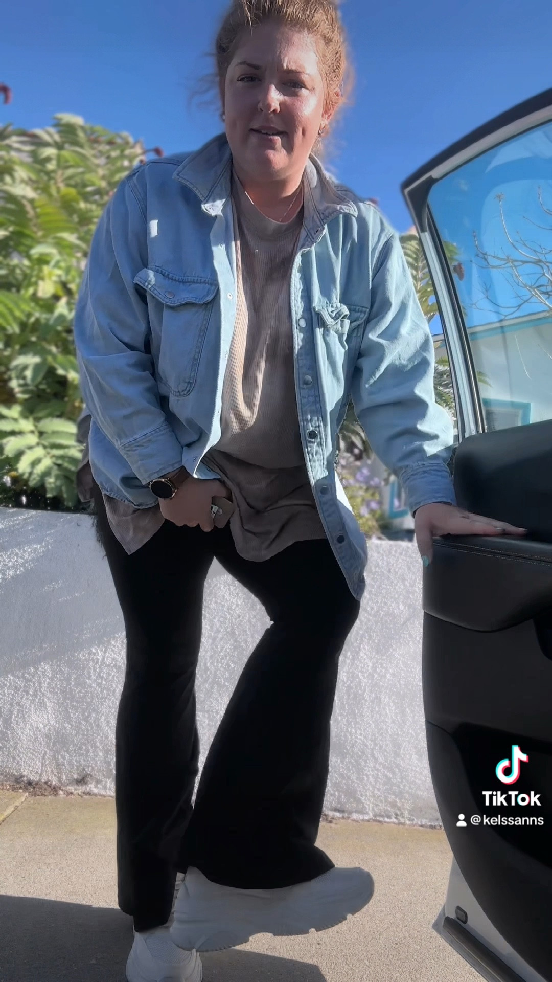 Easy walking outfit! 
#popflex #walkingoutfit #plussizefashion #plussizeoutfit