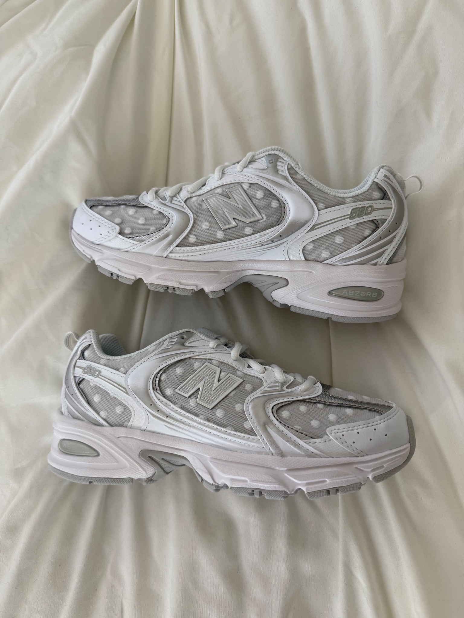 Spring sneaker! Polka dot new balance #springsneaker #springshoes #shoes #springfashion

#LTKSeasonal #LTKActive