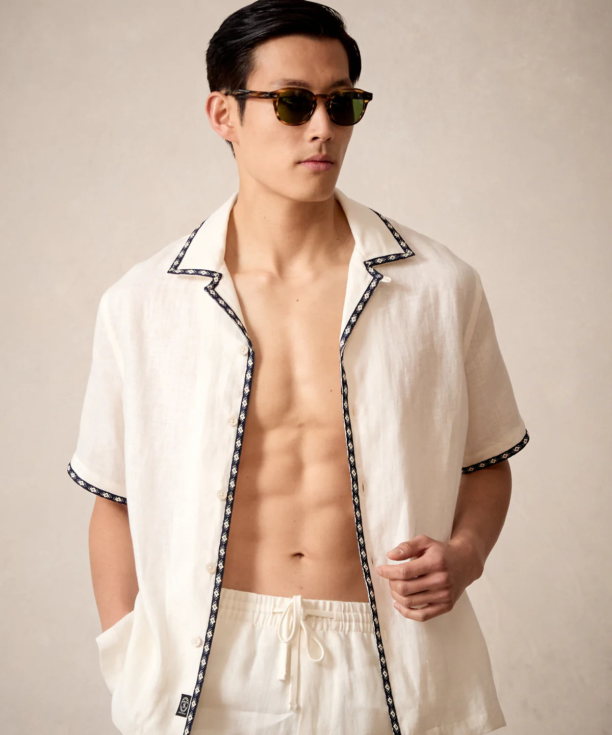 Tipped Embroidered Shirt in White | Todd Snyder