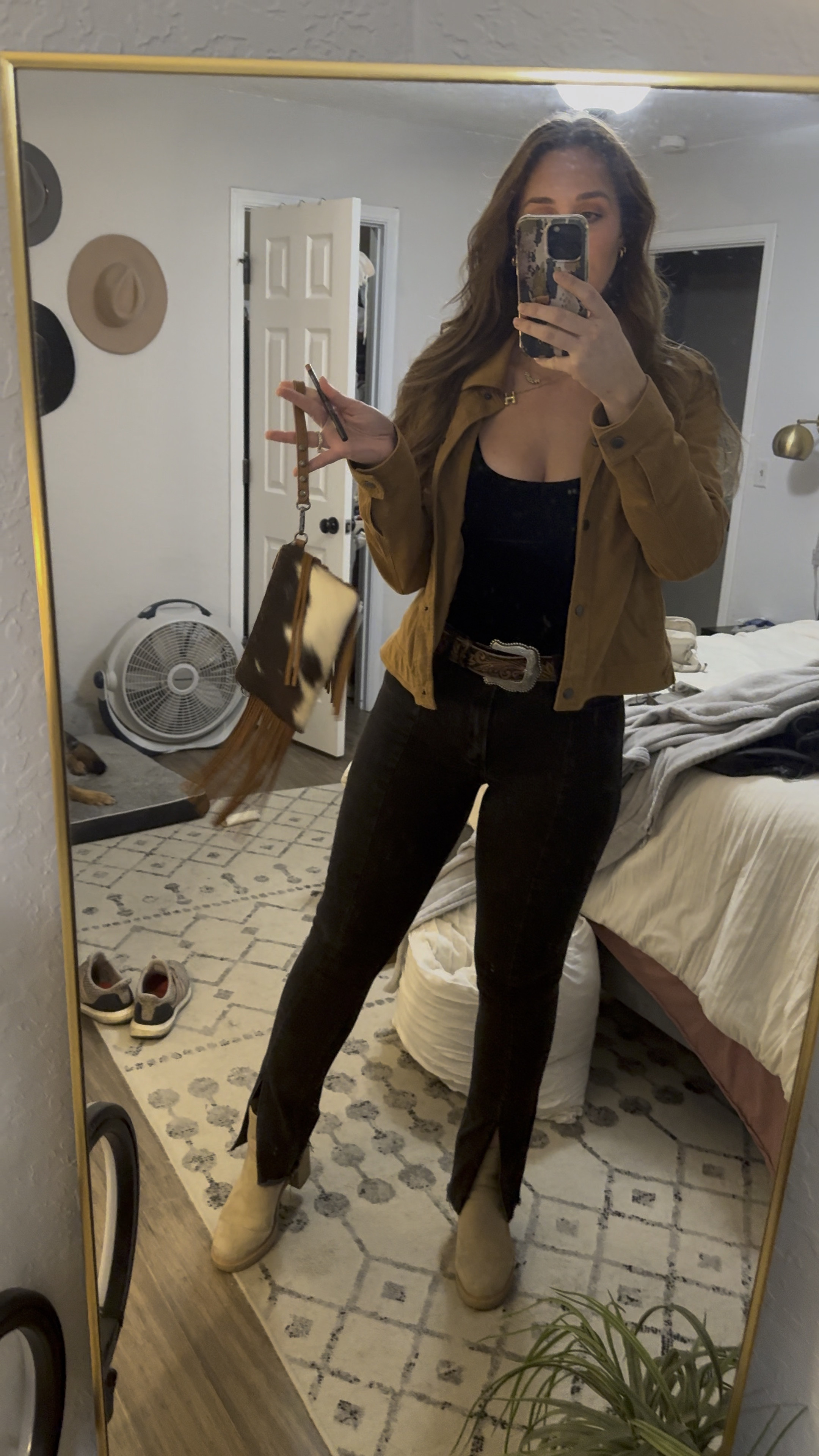 Country concert outfit 🤠 I wore this to the Zach Bryan concert a few weeks ago and I’ll probably wear it again!!!

[concert outfit, country concert, western outfit, fringe jacket]

#LTKStyleTip
