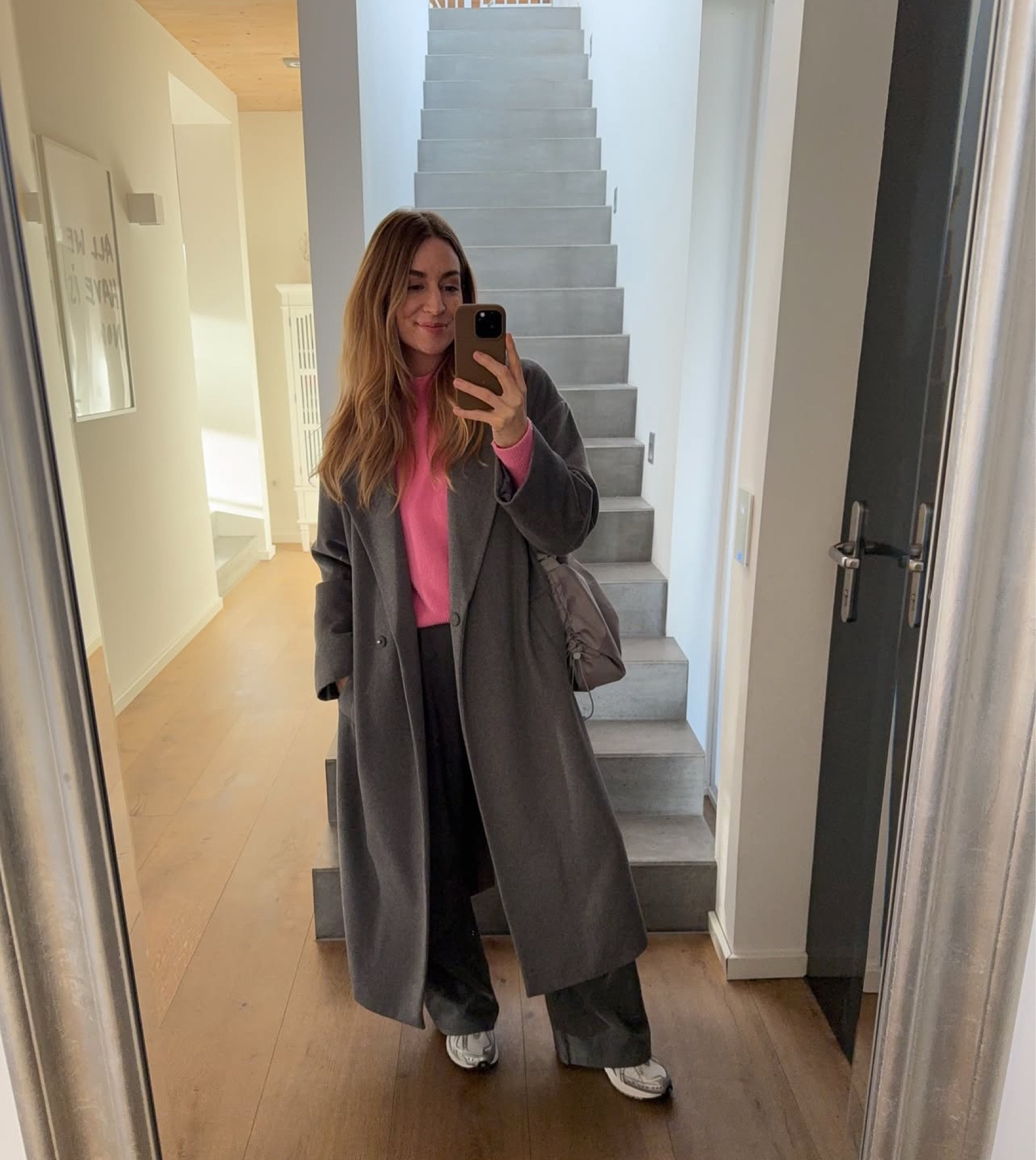 Pop of pink 

#LTKwinter #LTKdeutschland #LTKeurope