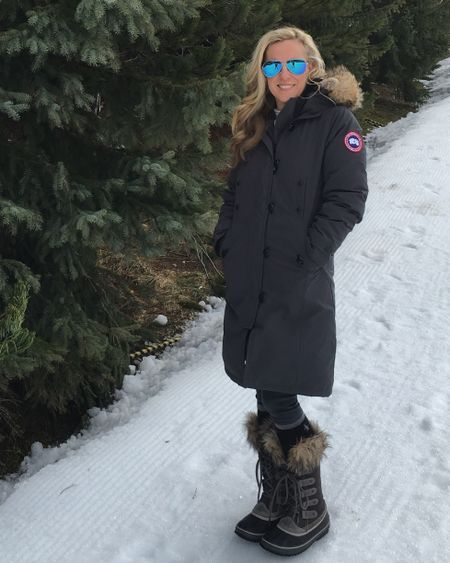 Winter outfit

Furry insulated snow boots
Long winter coat
Black leggings 

#LTKHoliday #LTKSeasonal #LTKstyletip