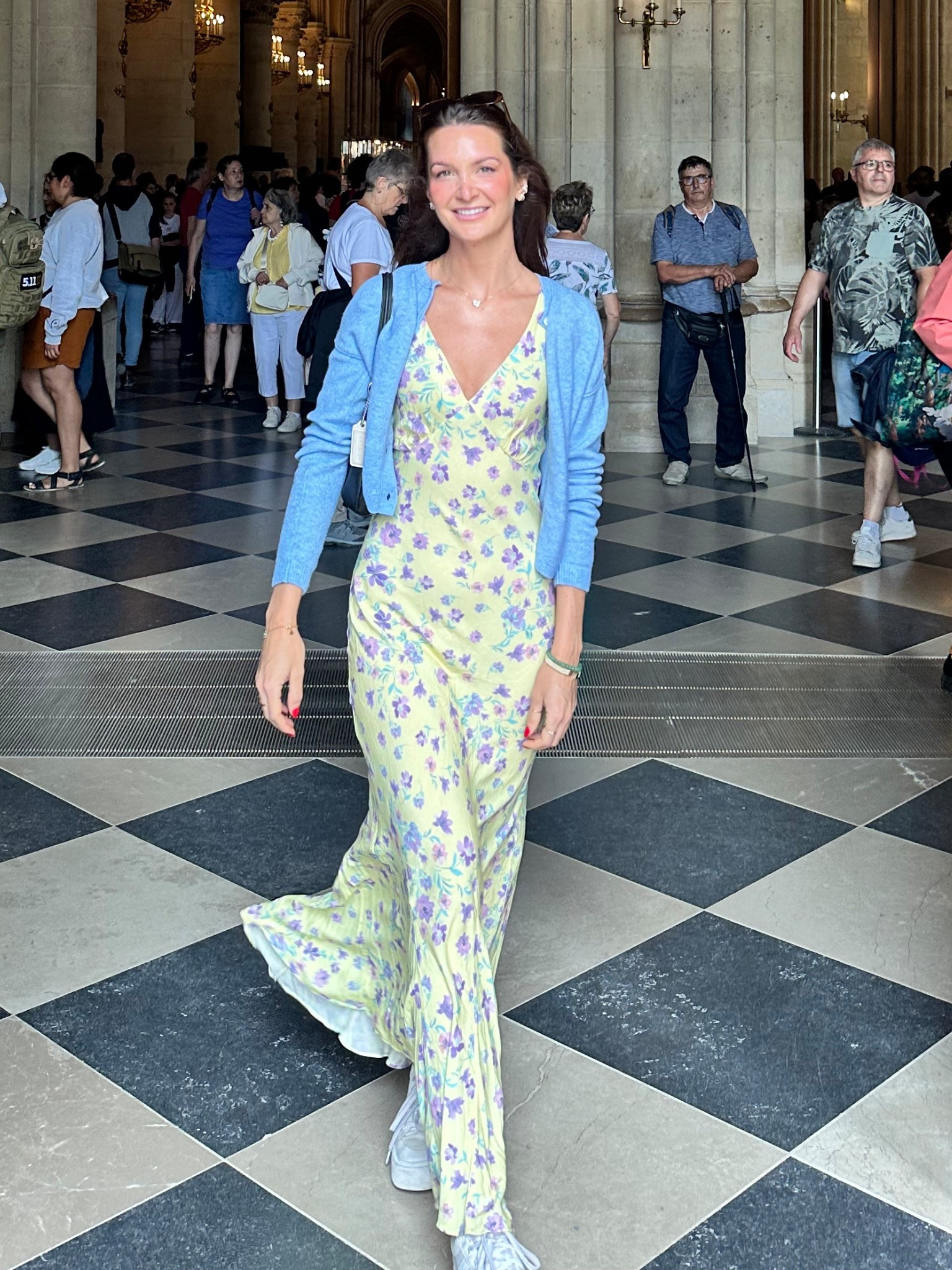 Flattering and SUPER dress and sea shell dress- so flattering! #vacationfits
