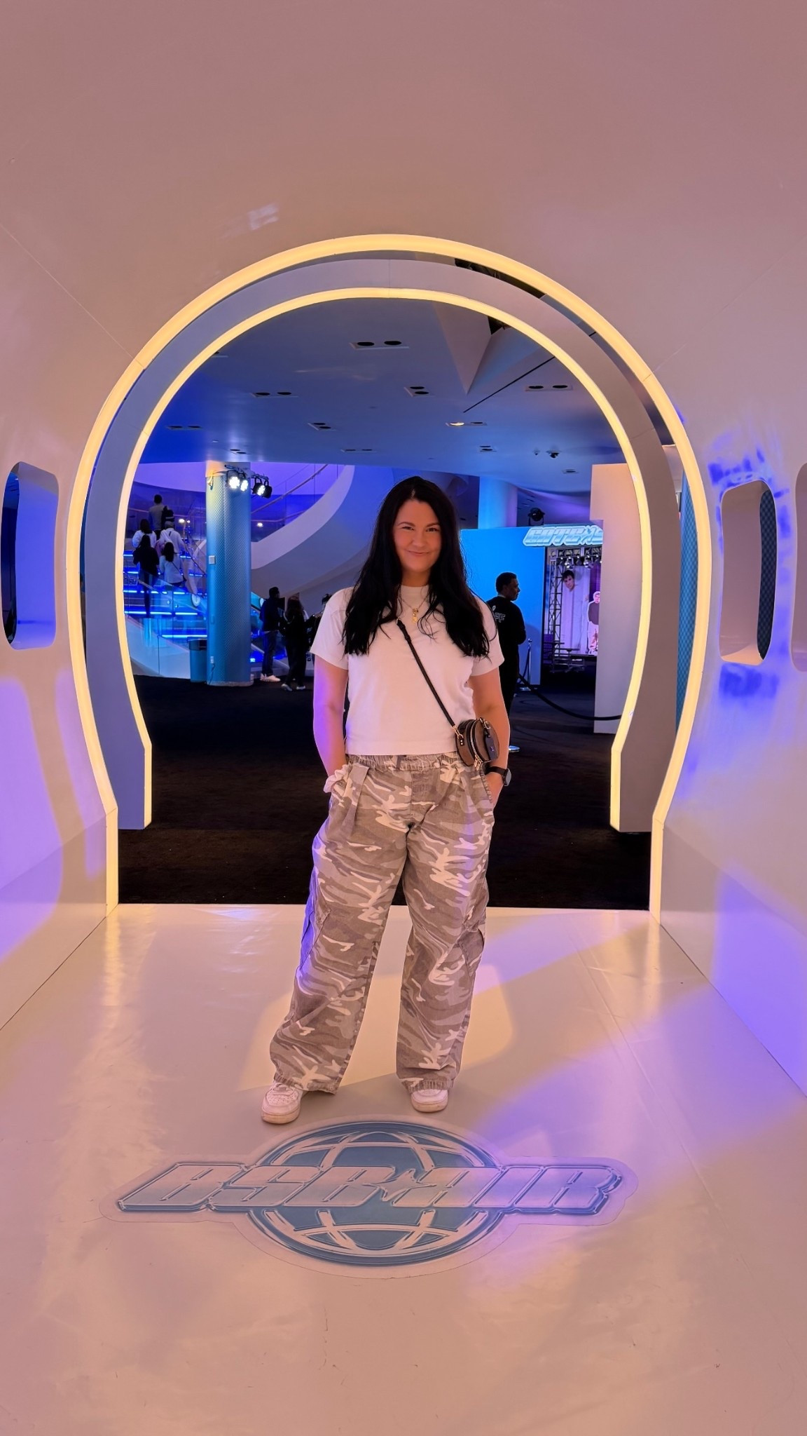 @venetianvegas @backstreetboys @vibeepresents VEGAS OUTFITS, casual style, cargo pantss

#LTKootd