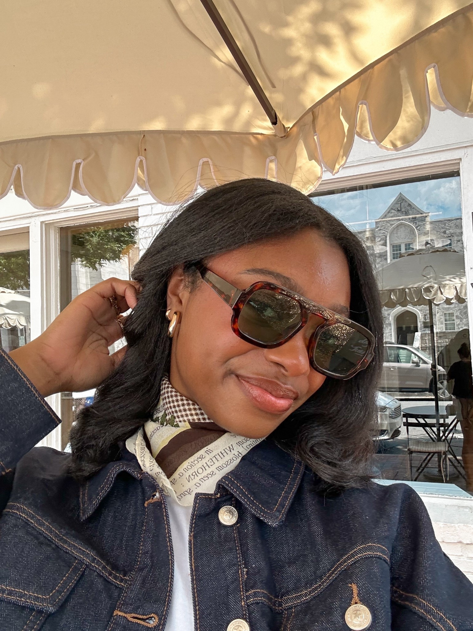 Dark denim for the fall is a must. Wearing the cutest set from Princess Polly with a cutie little neck scarf 

#LTKFallSale #LTKStyleTip #LTKFindsUnder100