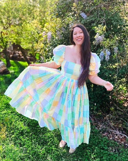 Taking my Easter dress for a spin.

There’s just something about pastels and plaids together...

I am a size XL in Selkie’s “Brunch" Market dress. 

#LTKMidsize #LTKSeasonal