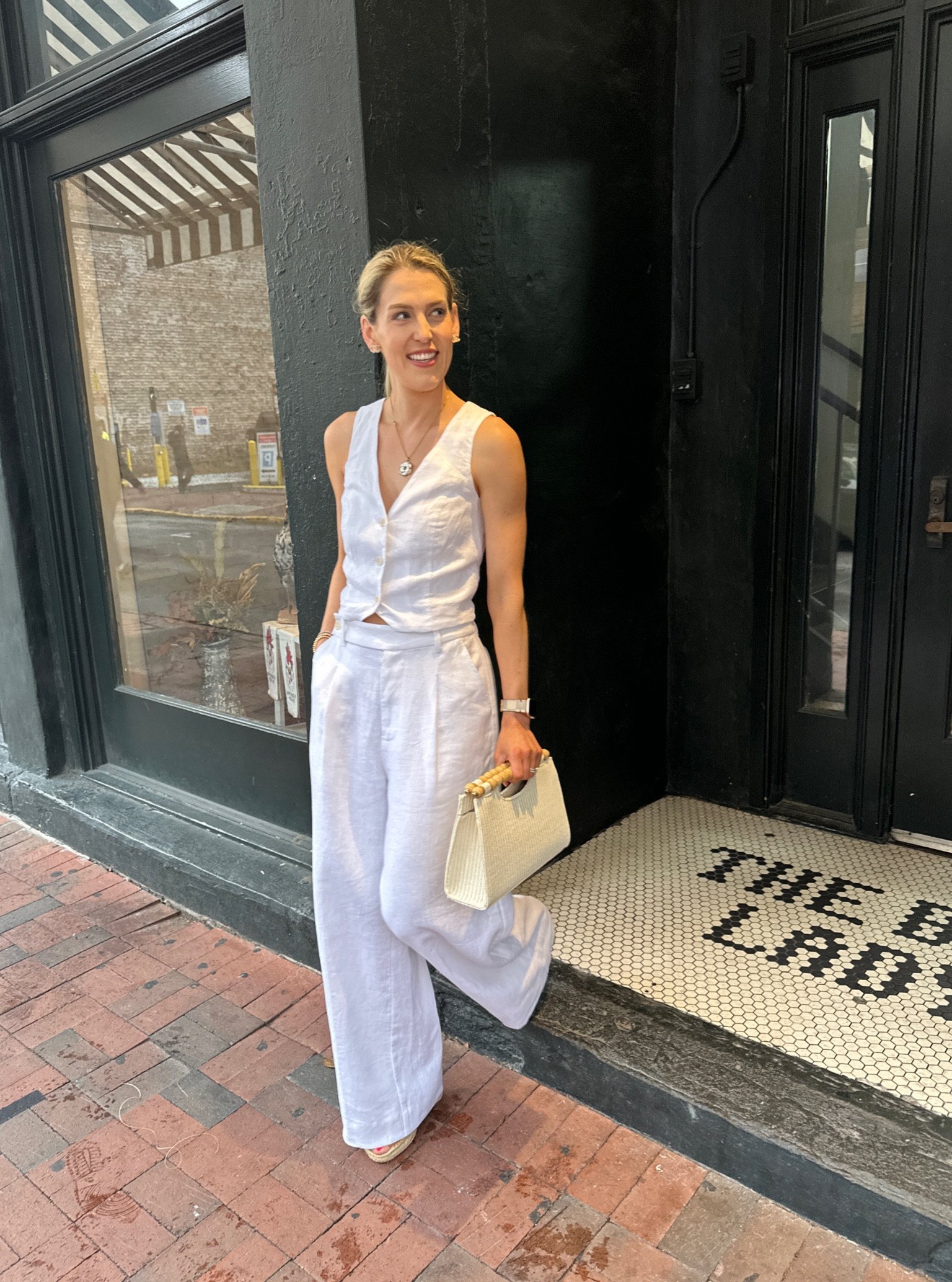 Vest is older, linking a diff version

Pants - went with my usual size 0

#LTKSeasonal #LTKStyleTip #LTKxMadewell