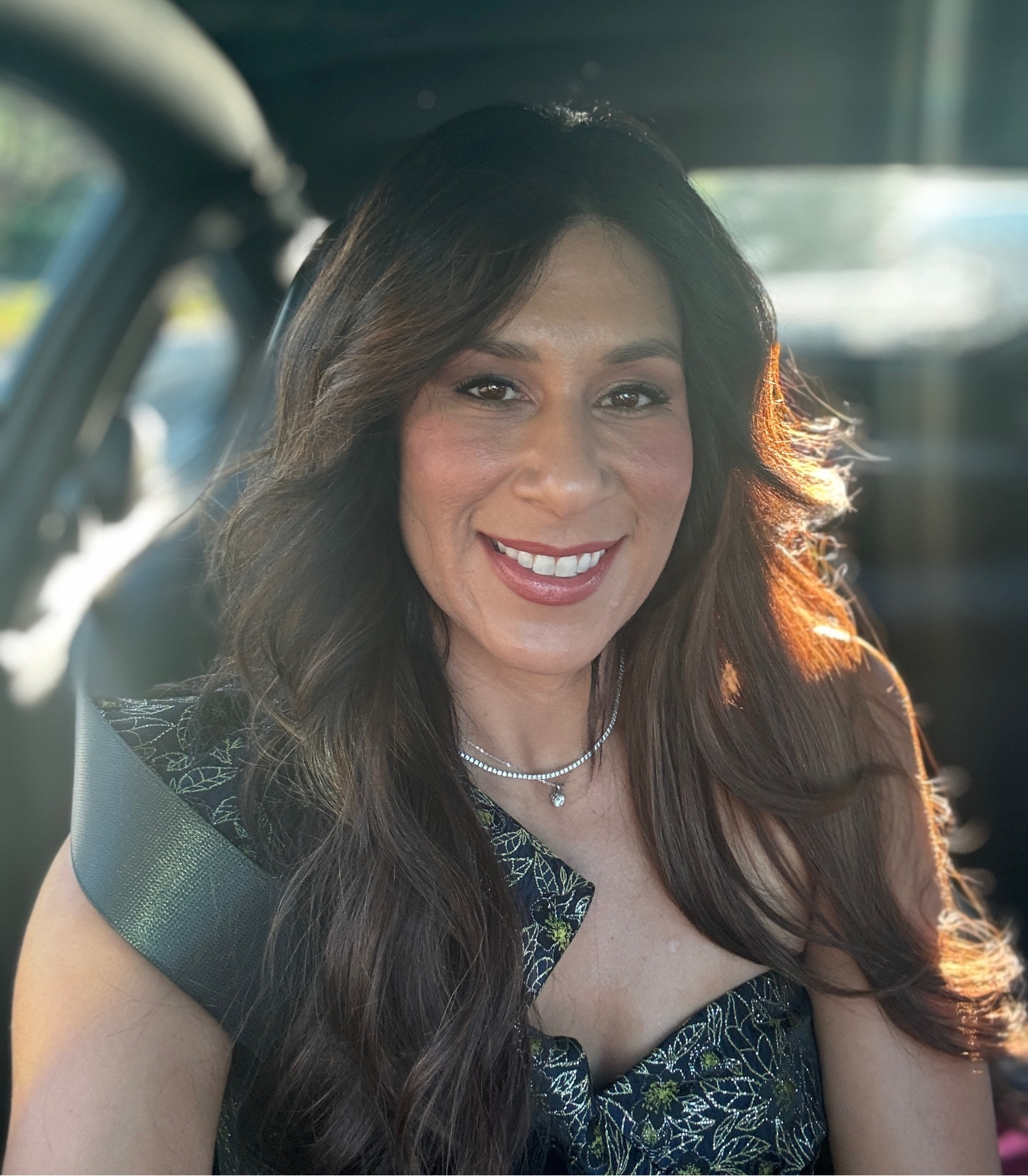 After getting makeup lessons … this is my first try on my own! Not too bad right? I tagged all the items I used  

#LTKFindsUnder50 #LTKGiftGuide #LTKBeauty