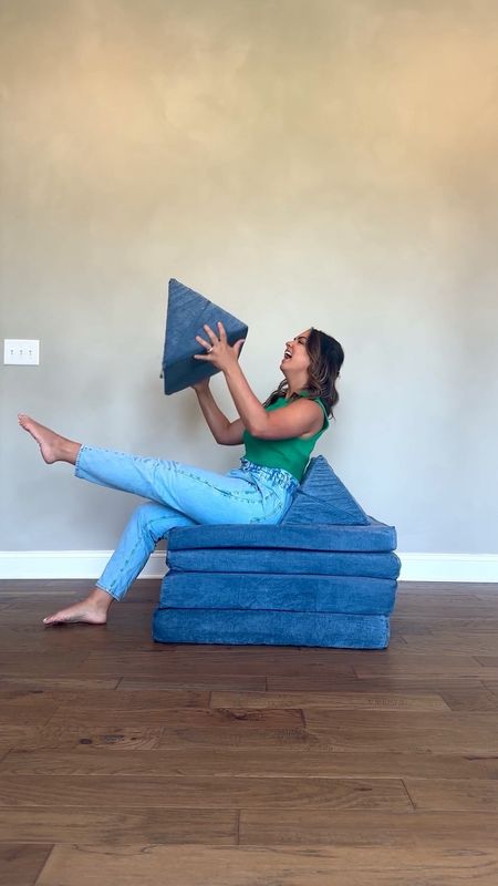 We have both the Nugget couch AND the Amazon lookalike and I will say… this one is pretty amazing!! It’s $100 cheaper too. I’ll be sharing a side by side comparison as well tomorrow, so be sure to follow along !


Baby product review
Toddler toy
Modular couch


#LTKhome #LTKbaby #LTKFind