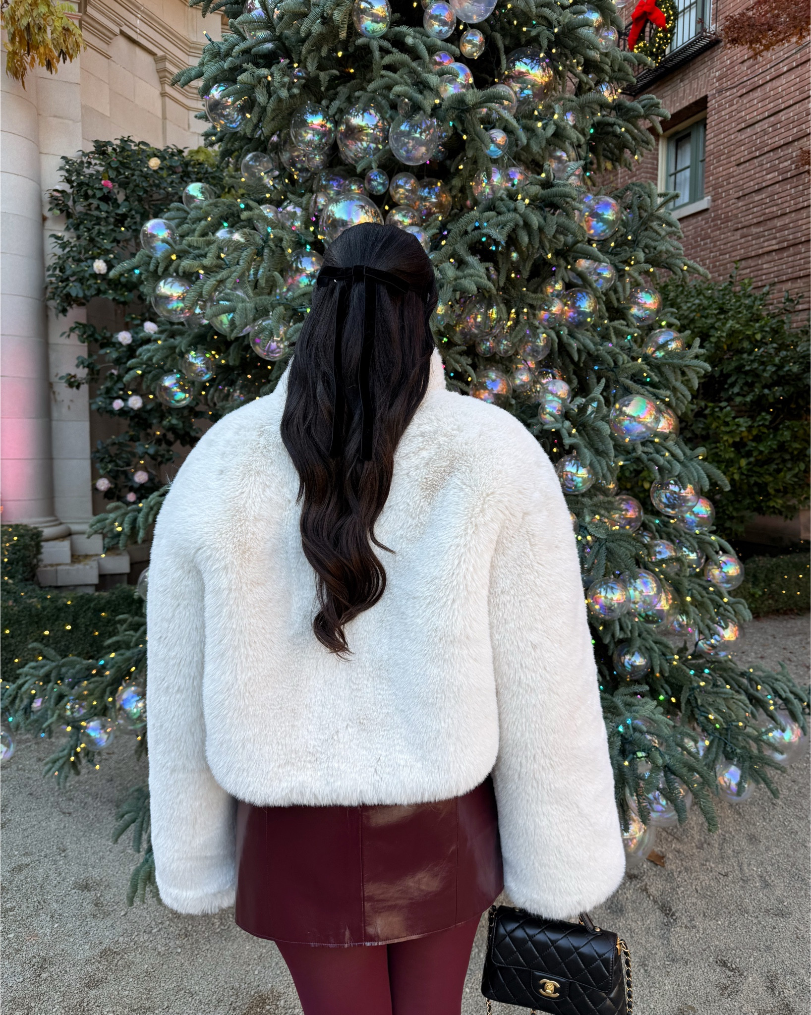 If this is your vibe….

Follow along for holiday outfit ideas. I’ll be sharing 8 holiday looks for those 30 something’s who wanna feel sparkly, comfy and cute all at once this holiday season. 💫

#LTKSaleAlert #LTKHoliday #LTKootd