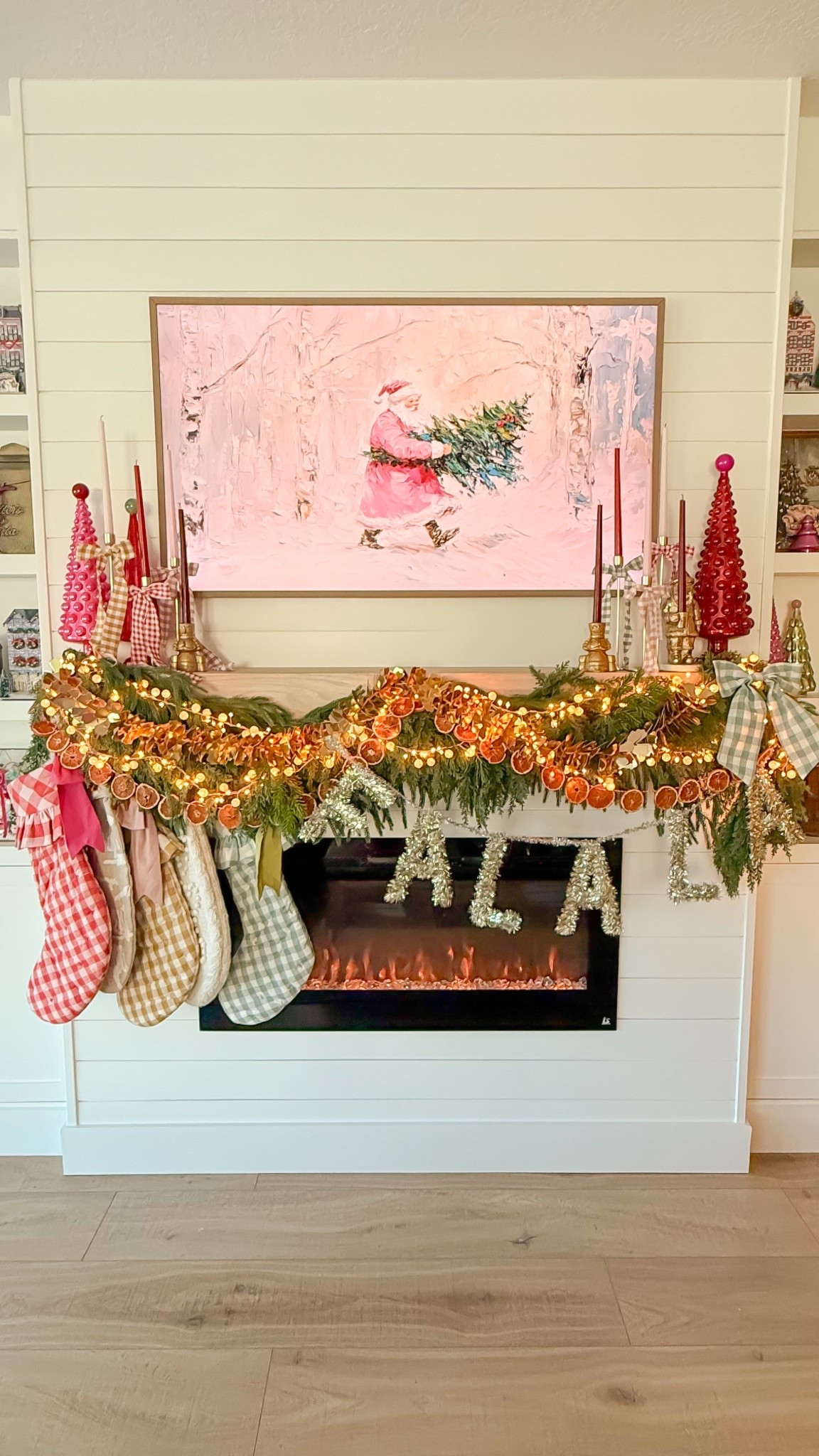 Christmas Mantel Reveal🎄✨

#LTKHoliday #LTKSeasonal #LTKHome