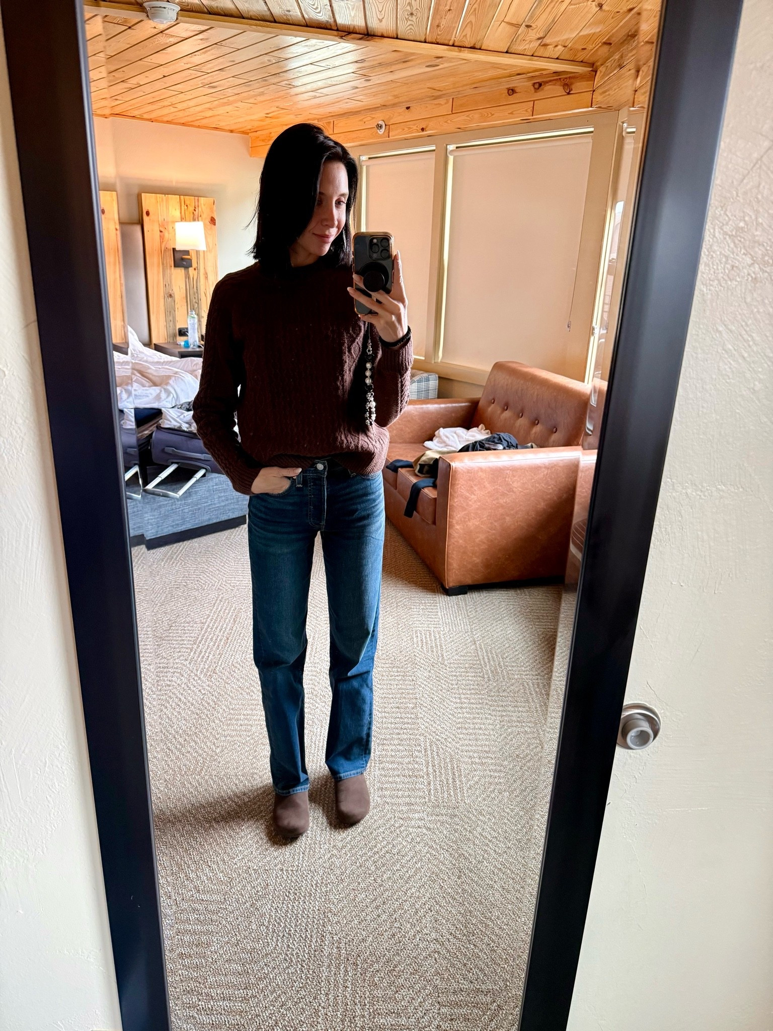 Cabin chic Easy, casual comfy #malfit #outfit ideas #everydayoutfit #casualoutfit #whatiwore #ootd #outfitinspo #everydaystyle #neutral-outfit #denim #sweater #levis

#LTKgrwm #LTKootd #LTKTravel