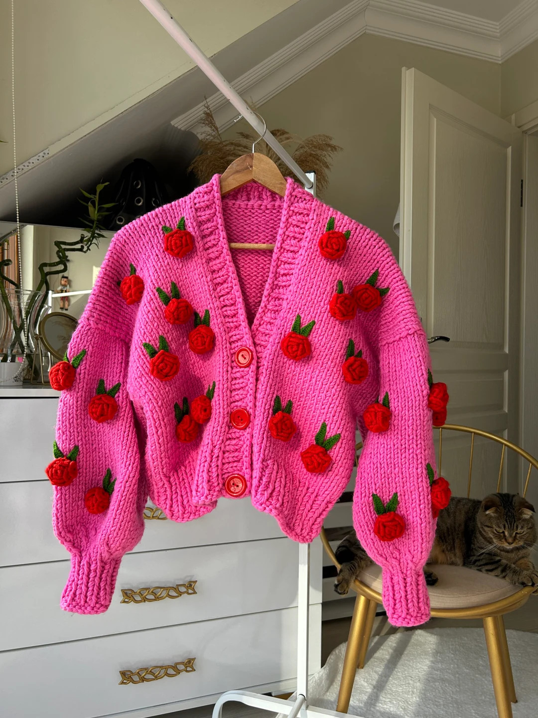 Pink Retro Cardigan,chunky Cropped Cardigan for Woman,pink Sweater With Red Rose, Unique Valentin... | Etsy (US)