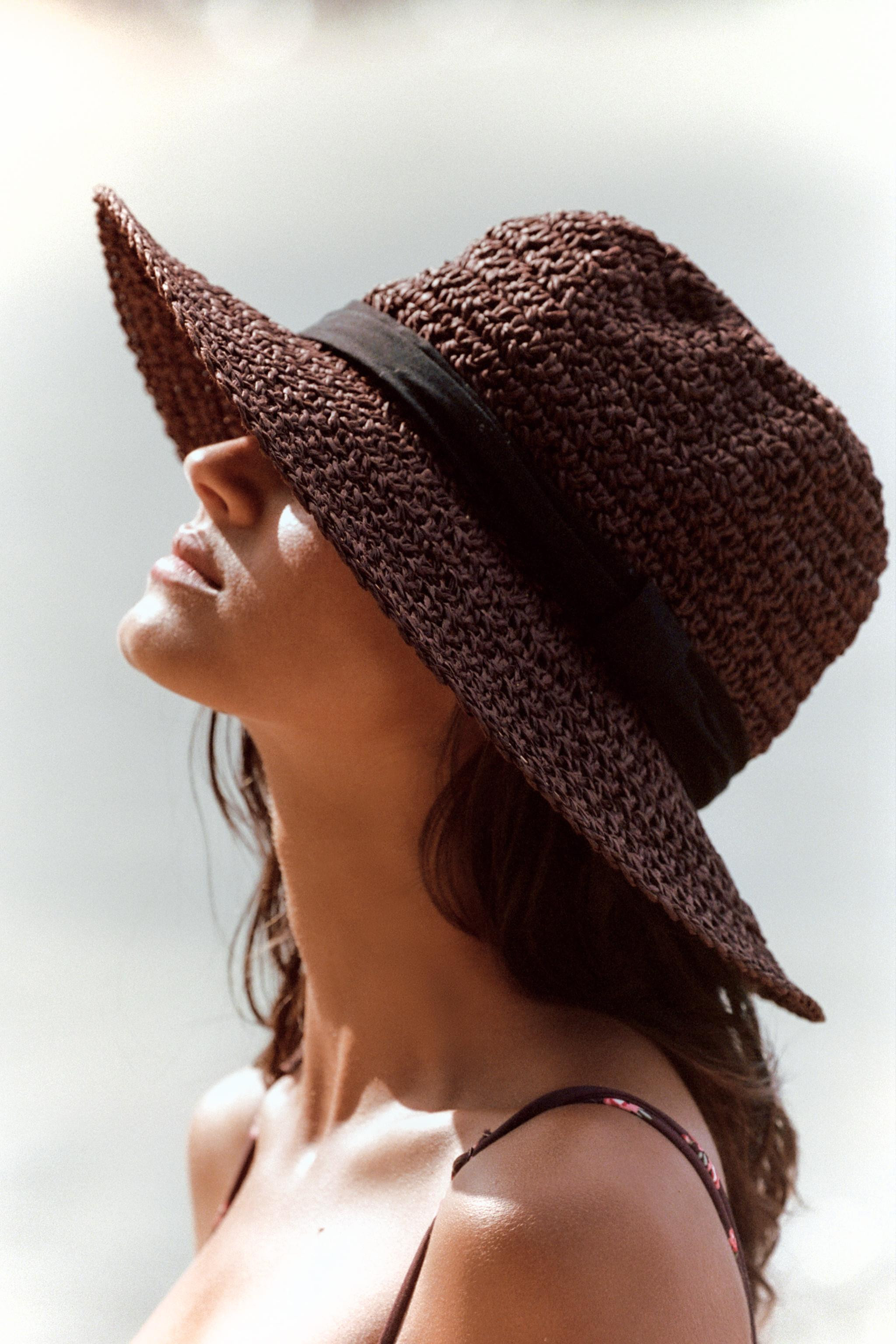 CONTRAST BAND HAT | Zara US