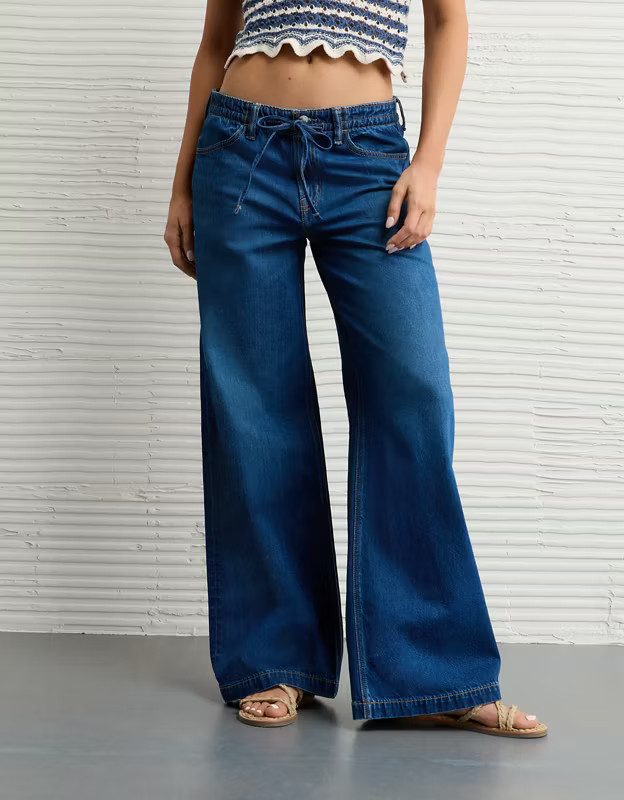 AE Strigid Low-Rise Ultra Wide-Leg Jean | American Eagle Outfitters (US & CA)