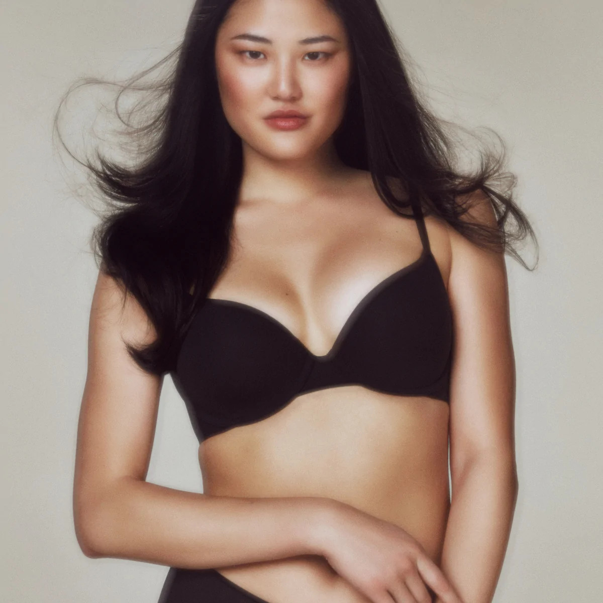 FITS EVERYBODY T-SHIRT BRA | SKIMS (US)