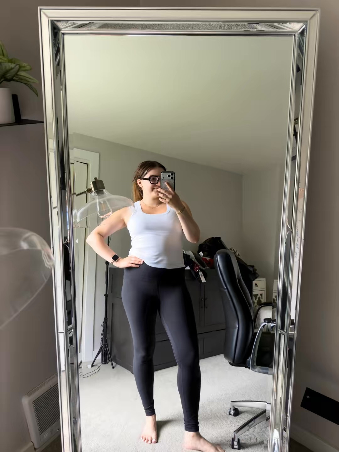Finally ended the week with something comfy and cozy. I love a good unexpected basic and I’m so happy legging season is upon us.

#LTKootd #LTKfitnessgoals #LTKMidsize