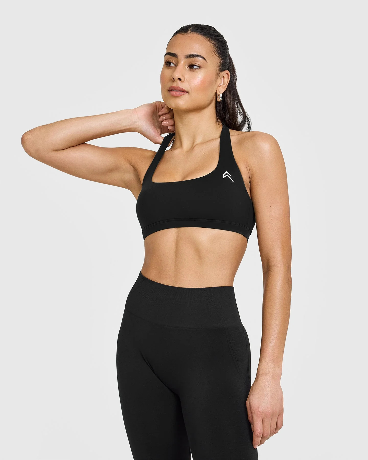 EasyLift Halter Bralette 
 Black | Oner Active (UK / US)