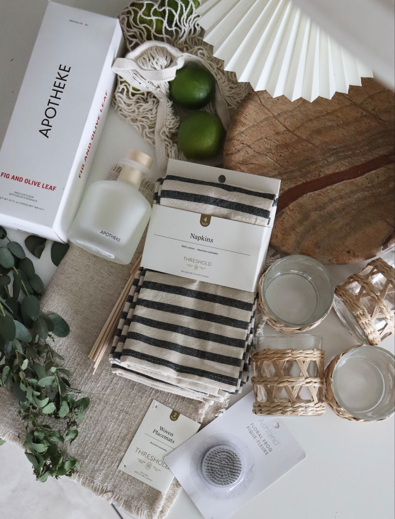 Spring-summer hosting 🍸⚓️

#LTKHome #LTKfoodie