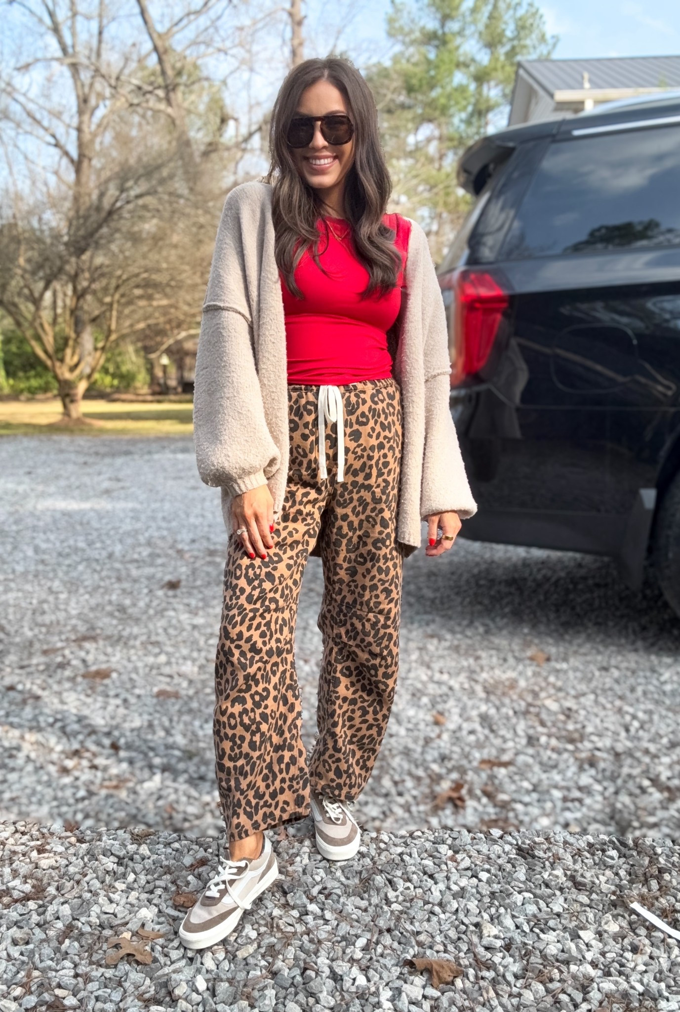 Today’s outfit of the day, brought to you by….. yes, you guessed it! AMAZON 🤪🤭 



#LTKFindsUnder50 #LTKmomlife #LTKdayinmylife