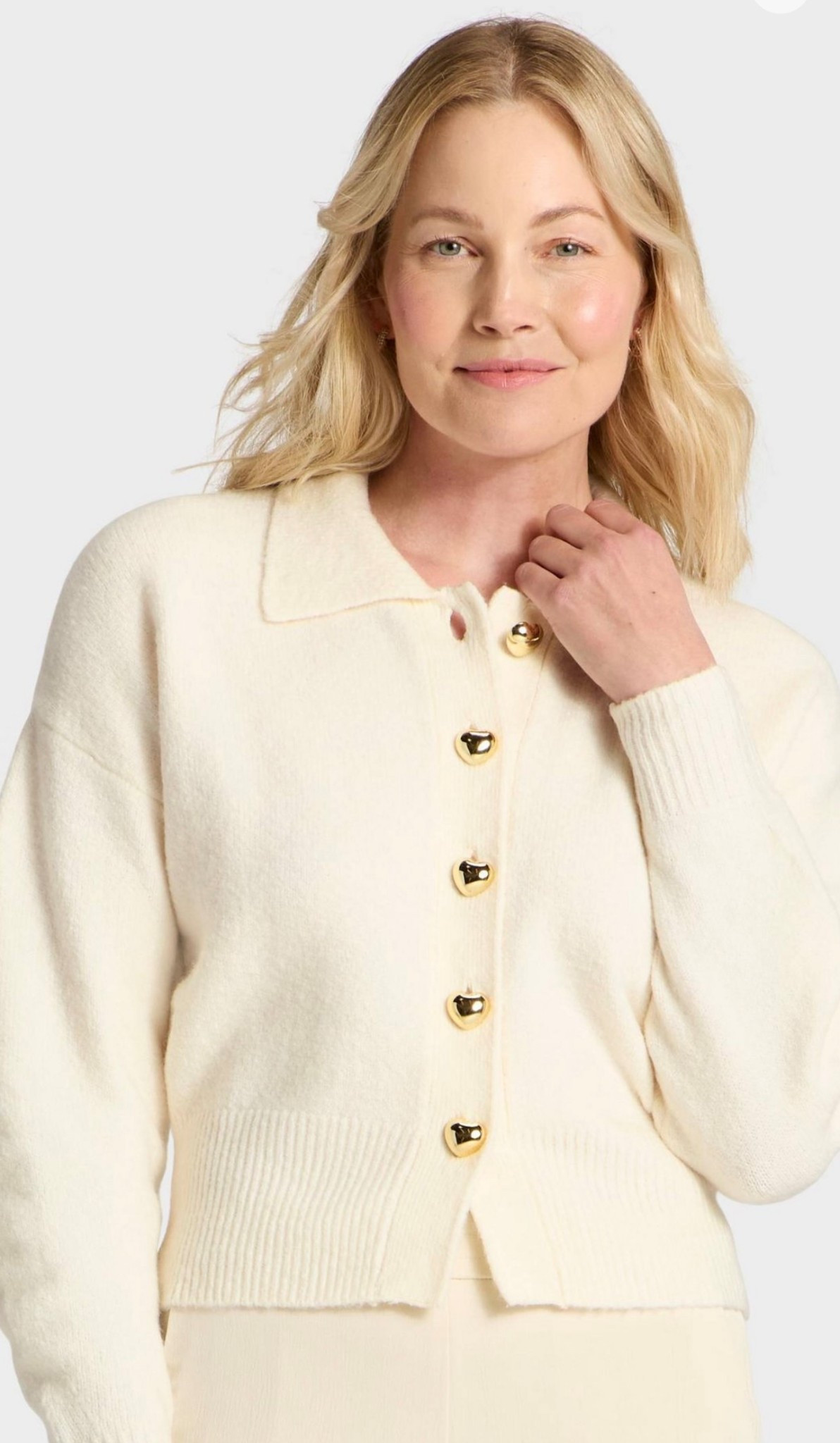 Heart Button Cardigan 

#LTKHoliday #LTKFindsUnder50 #LTKGiftGuide