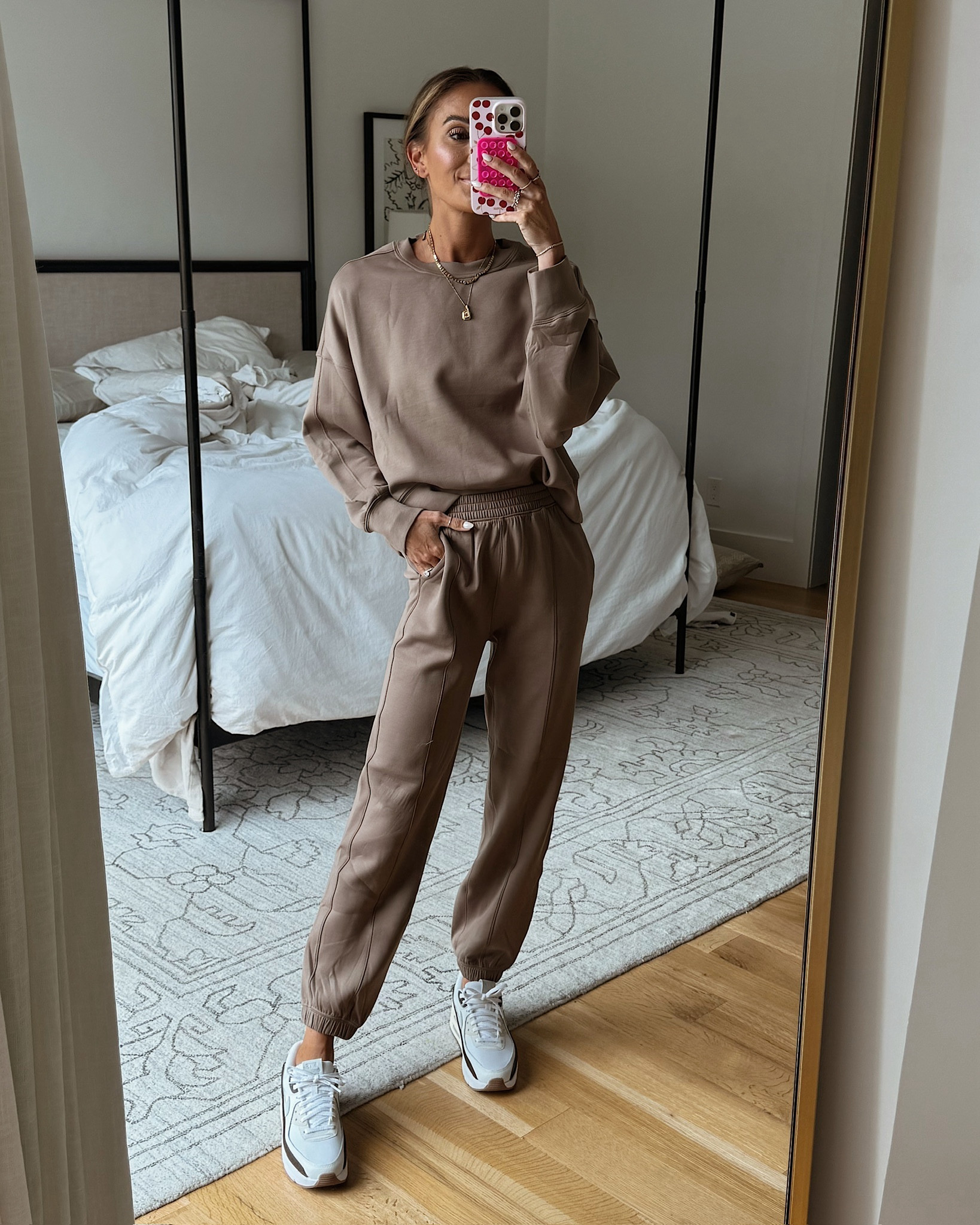 this elevated matching set 🤎🤎 super comfy and yet still so sleek looking! on sale now too!🙌🏻

#LTKSaleAlert