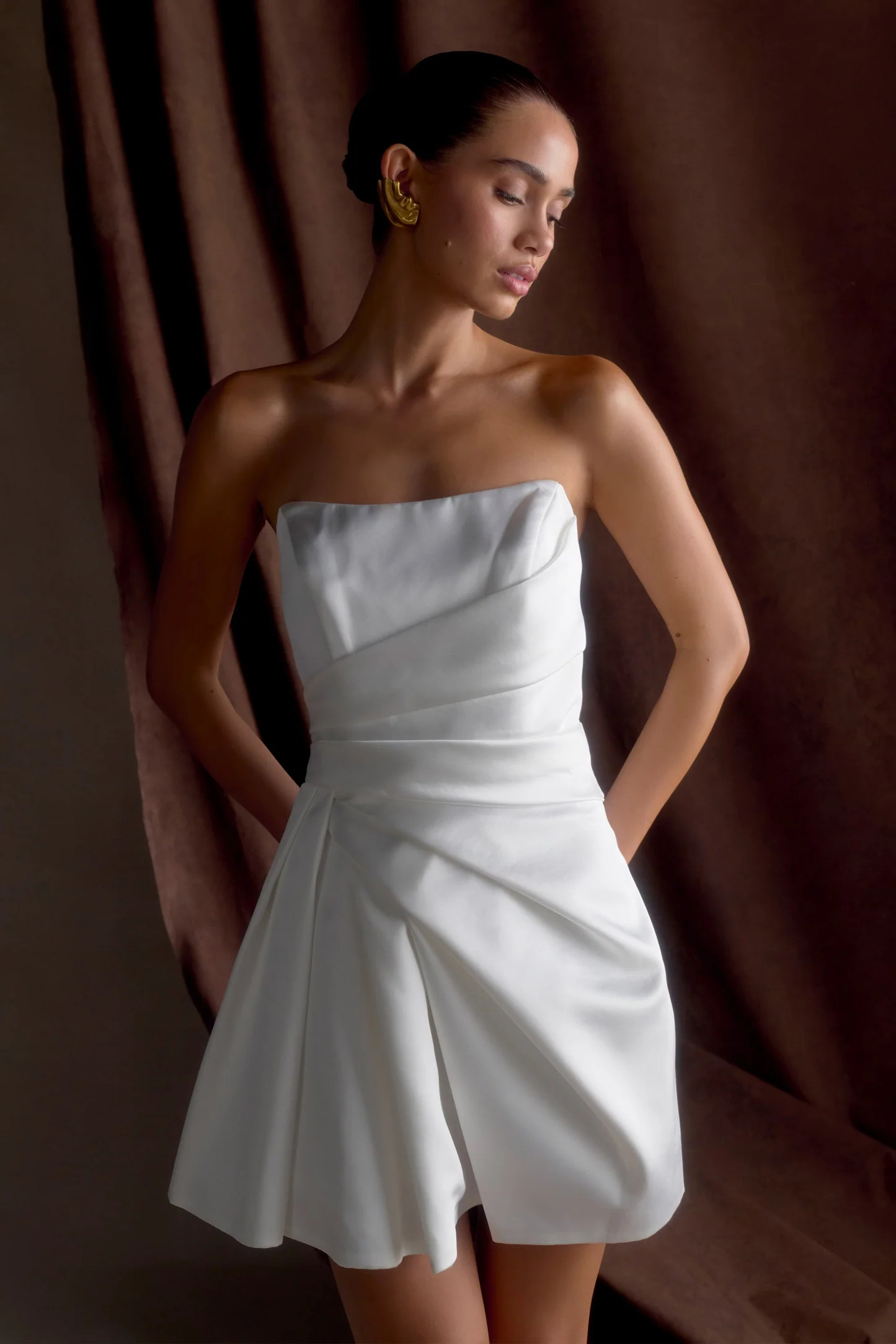 Strapless Satin Mini Dress - White | MESHKI US