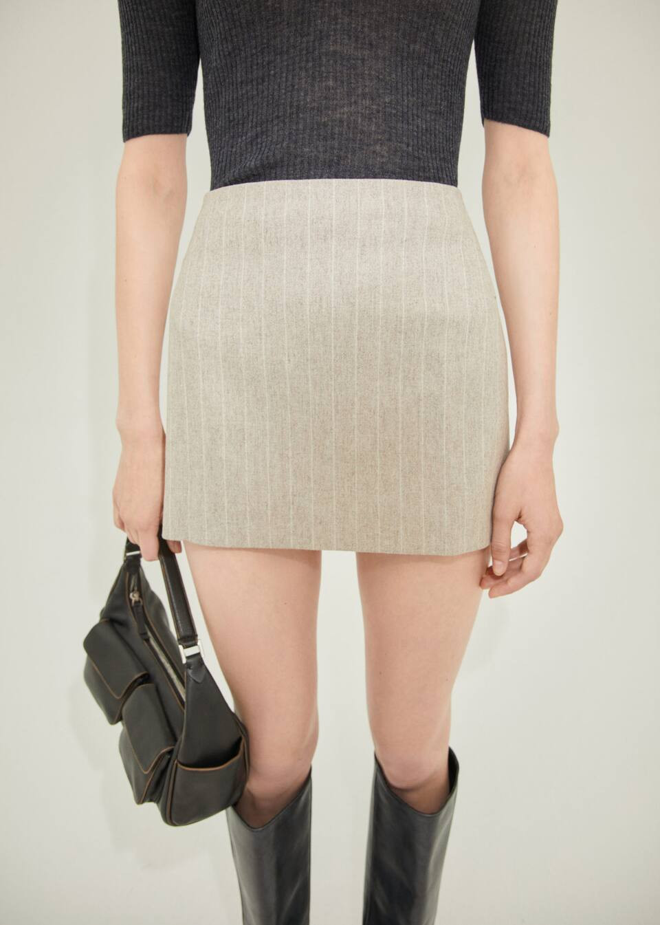 Search: Pinstripe wool skirt (1) | Mango USA | MANGO (US)