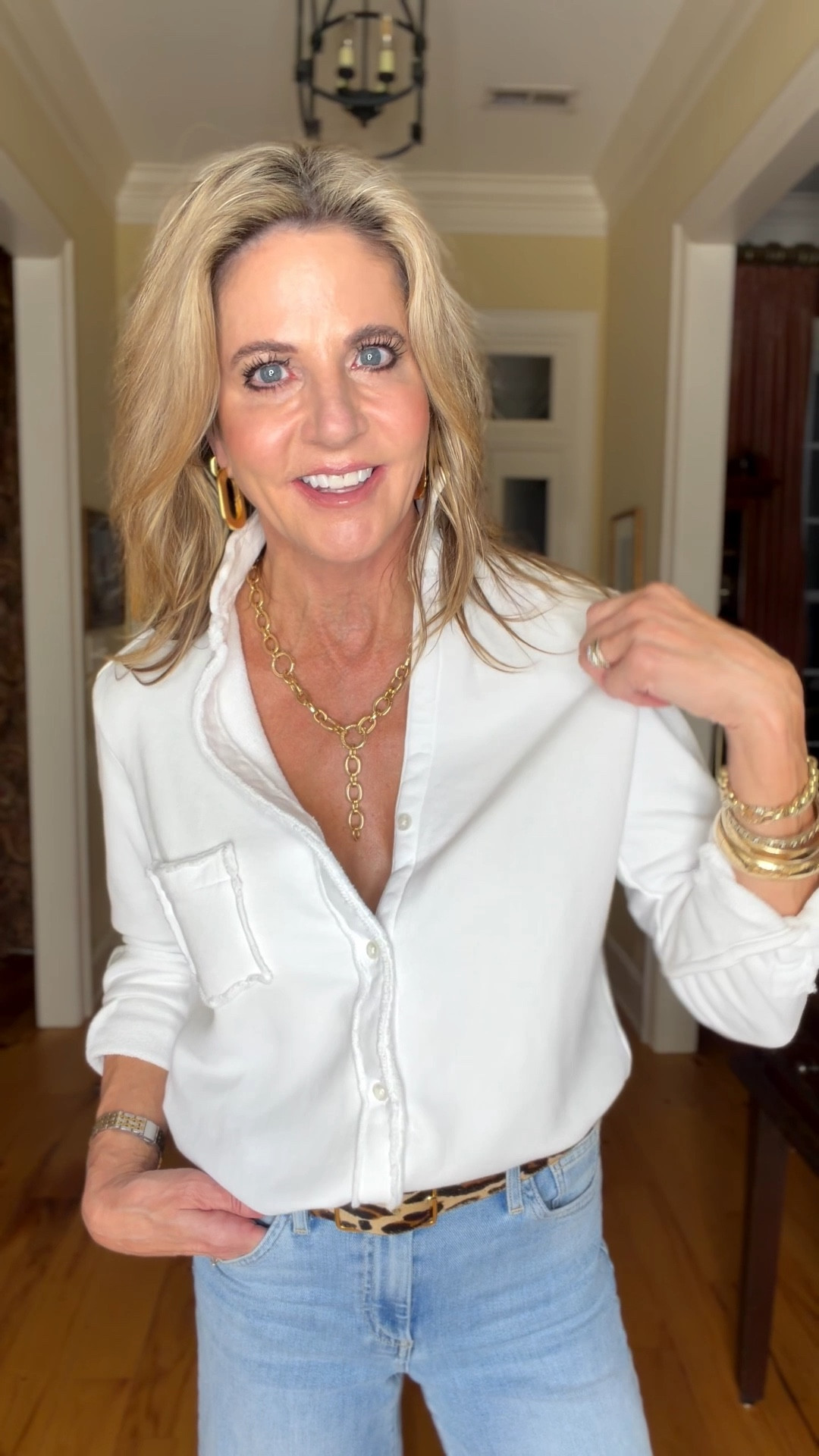 If you are looking for great quality staples, you need to check out Frank & Eileen.  Not only is everything they make outrageously soft, it’s sustainable and machine washable.  

The company is woman-owned and led, and these are pieces you will love and live in forever. 

I could not be more impressed with the quality and construction of these pieces.  Oh, and did I mention how soft everything is ?? (Only about 1,000 times 🤪).

I’m in a XS in both tops and the jacket, and a 25 in the jeans.

#frankandeileenpartner #wearloverepeat @frankandeileen



#LTKSeasonal #LTKOver40 #LTKStyleTip