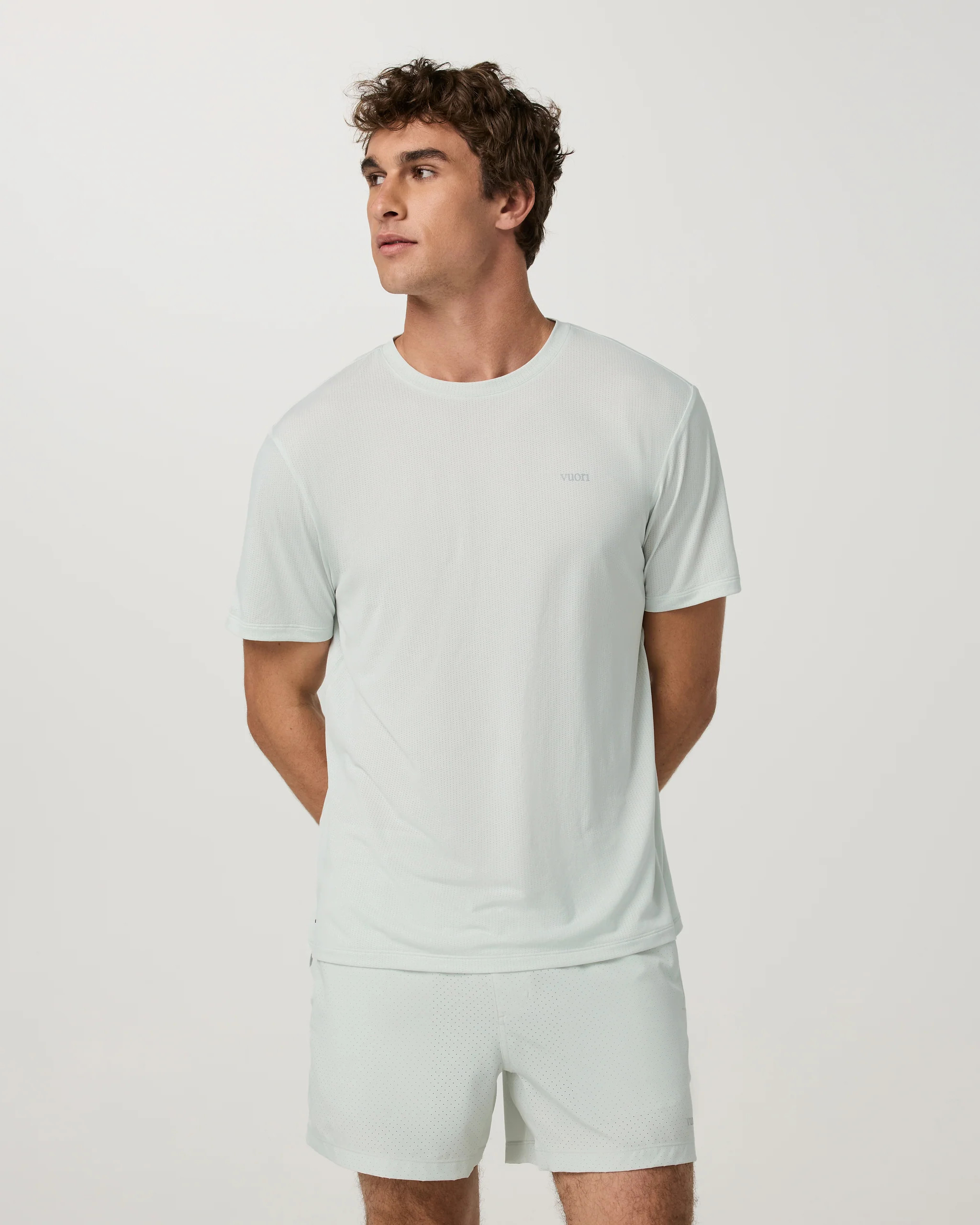 Short Sleeve Strato Breathe Tee | Vuori Clothing (US & Canada)